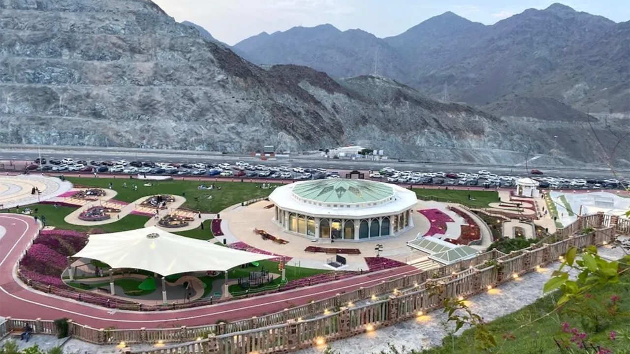 Hanging garden sharjah